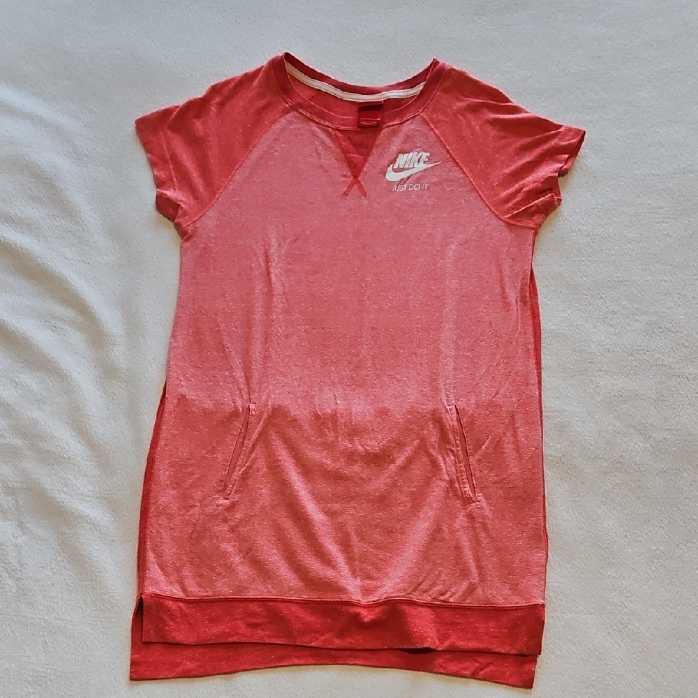 Nike Red Short Sleeve Dress